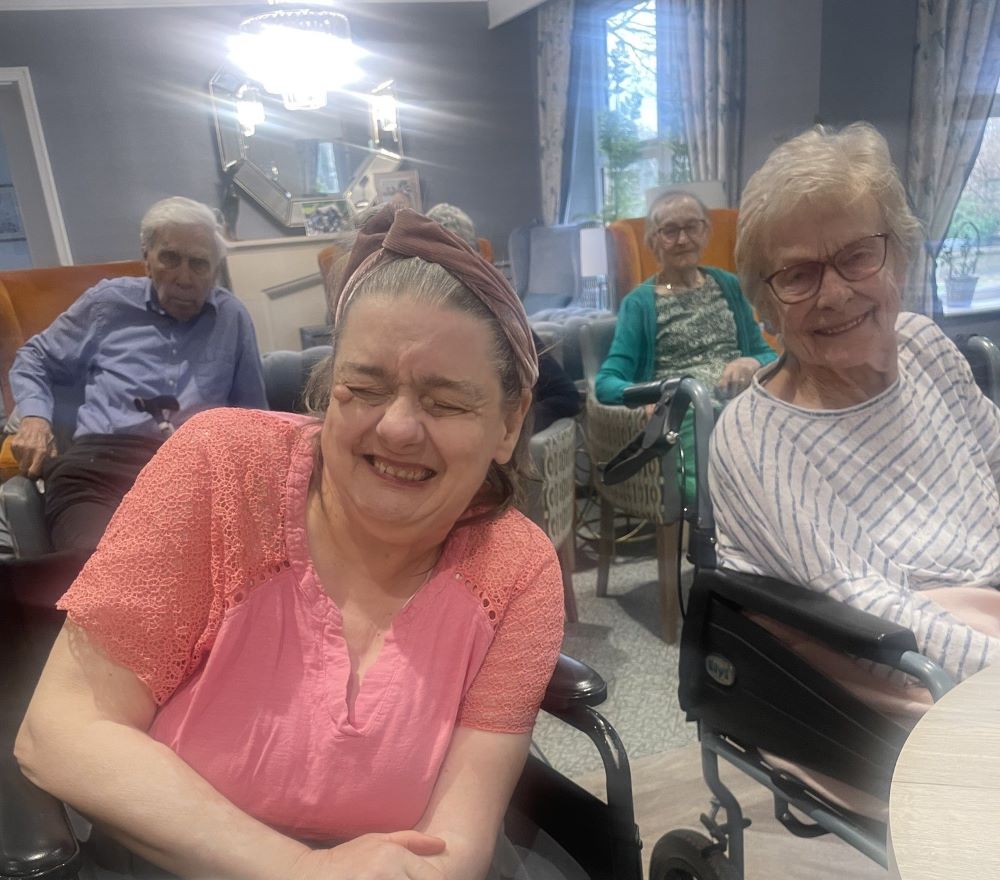 Hutton Manor residents enjoy Valentine's Day